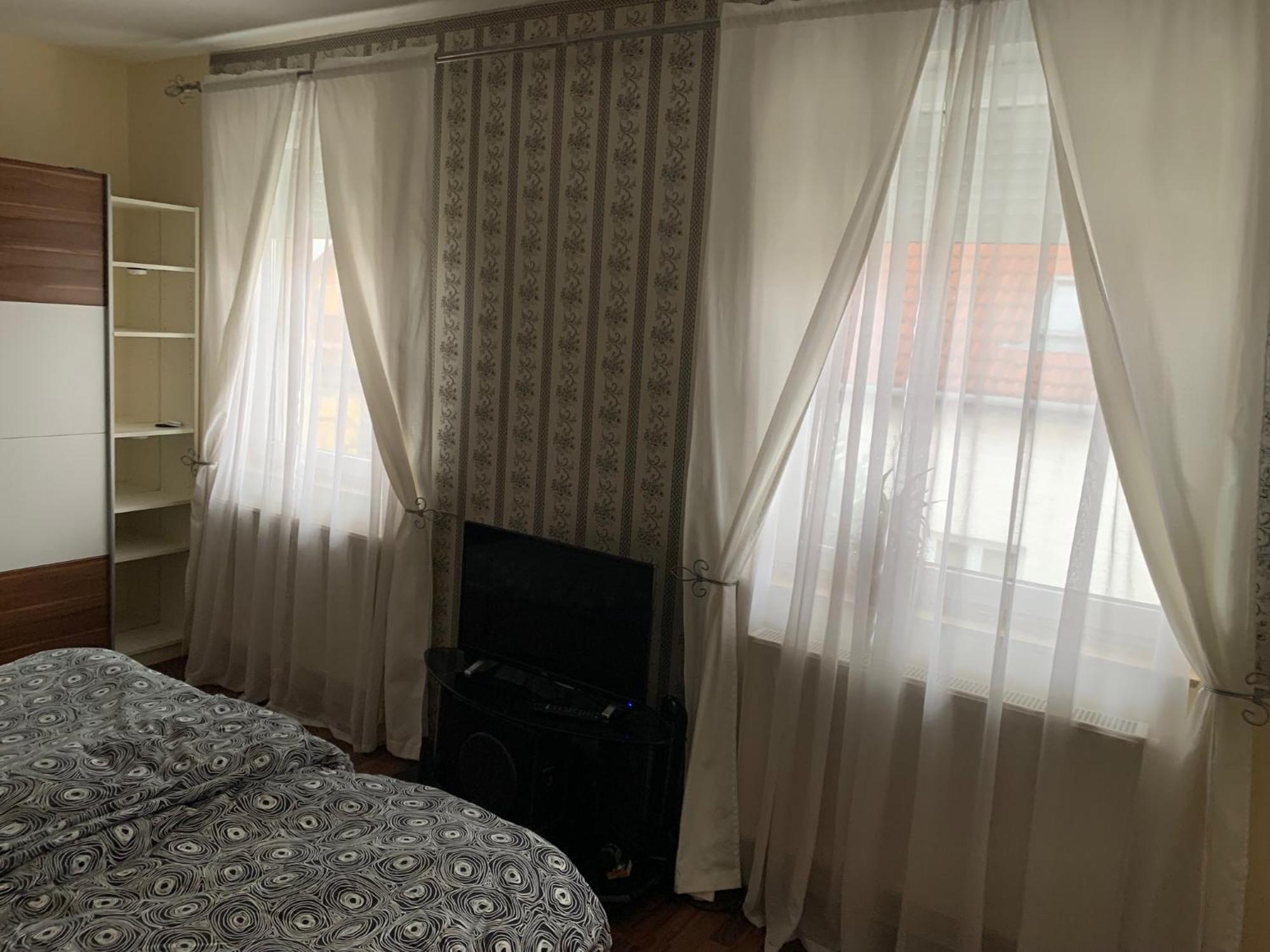 Ferienwohnung Airport Road/Repter Koezeli Haz Privat Parkoloval Budapest Exterior foto