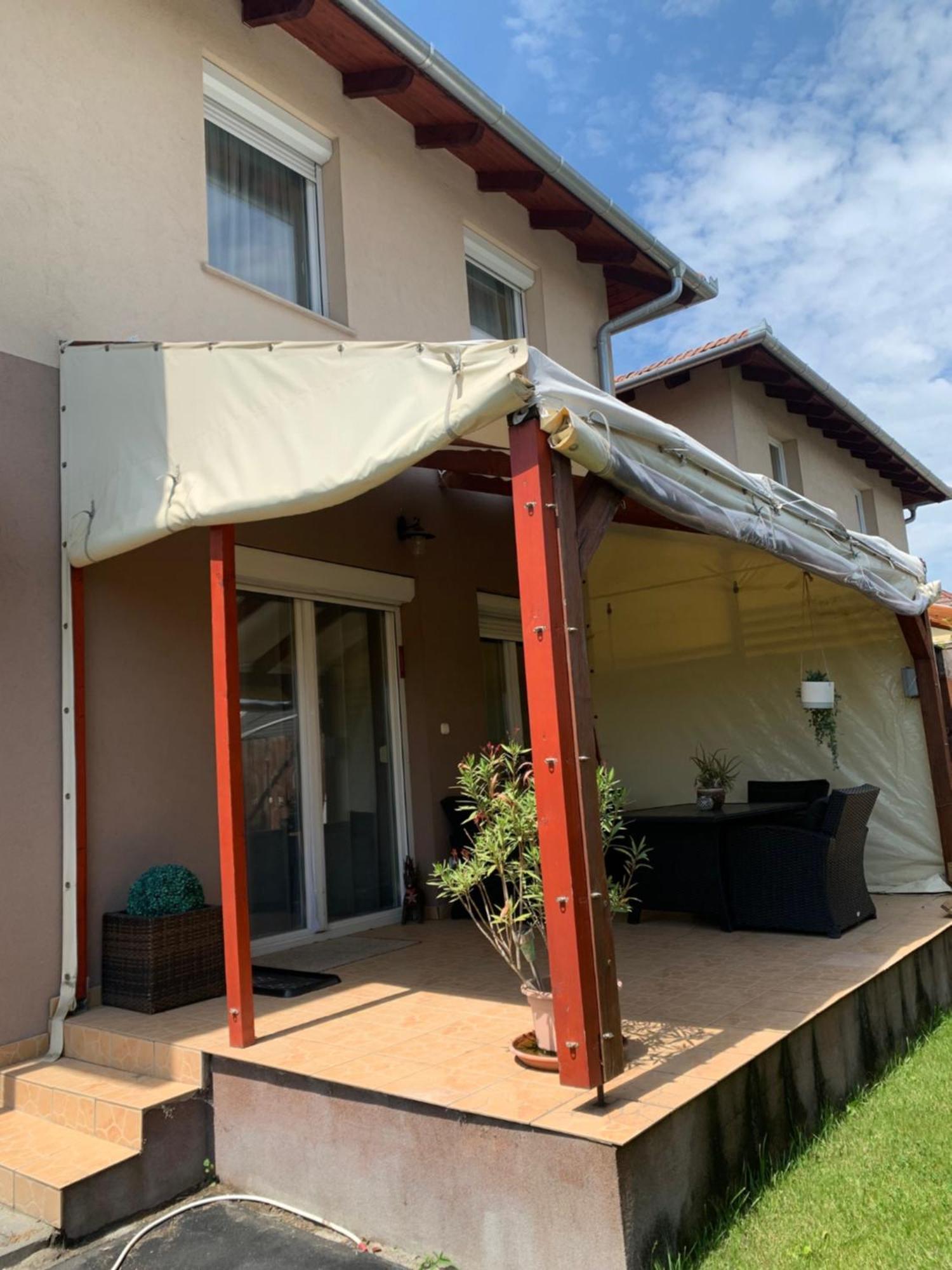 Ferienwohnung Airport Road/Repter Koezeli Haz Privat Parkoloval Budapest Exterior foto